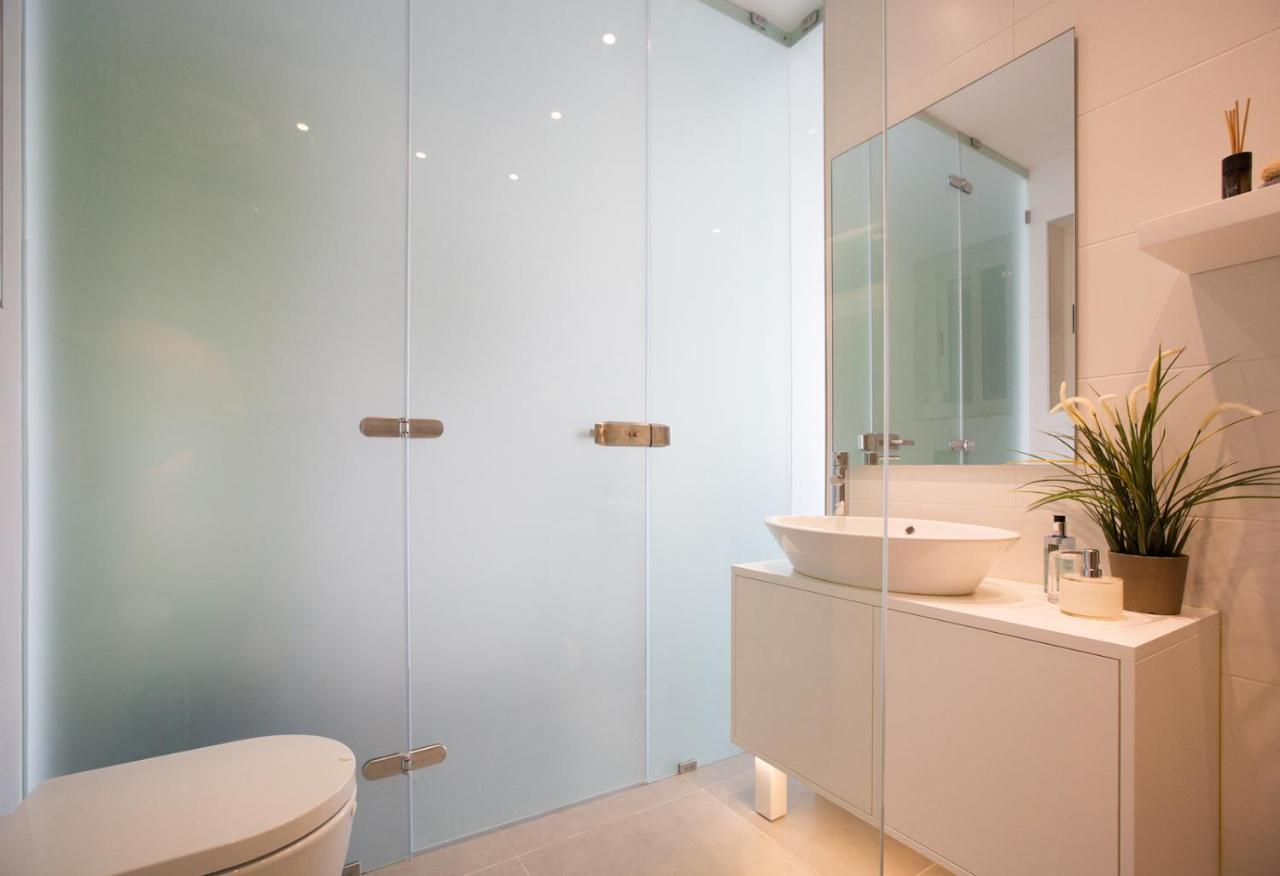 Splendid Seaside Retreat On Spinola Bay Apartment Saint Julian's Ngoại thất bức ảnh