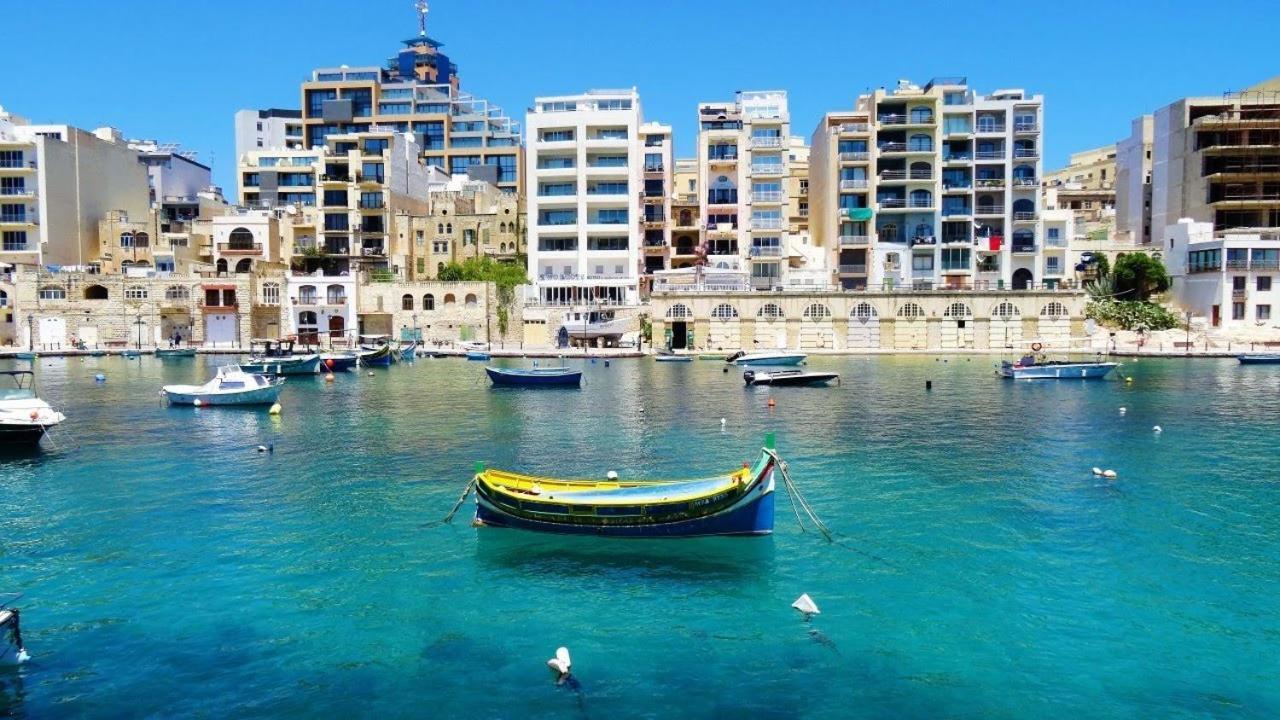 Splendid Seaside Retreat On Spinola Bay Apartment Saint Julian's Ngoại thất bức ảnh